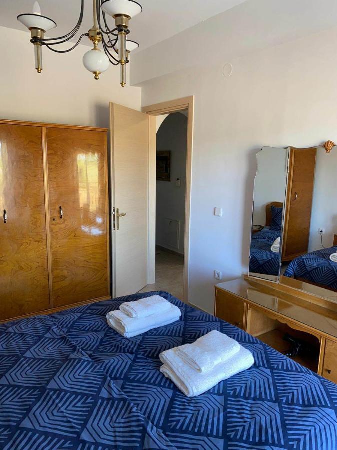 Polys Apartment And Paraskevi Studio With View Ptolemaida Exterior foto